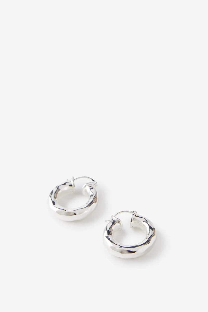 روبي Mid Hoop Earring